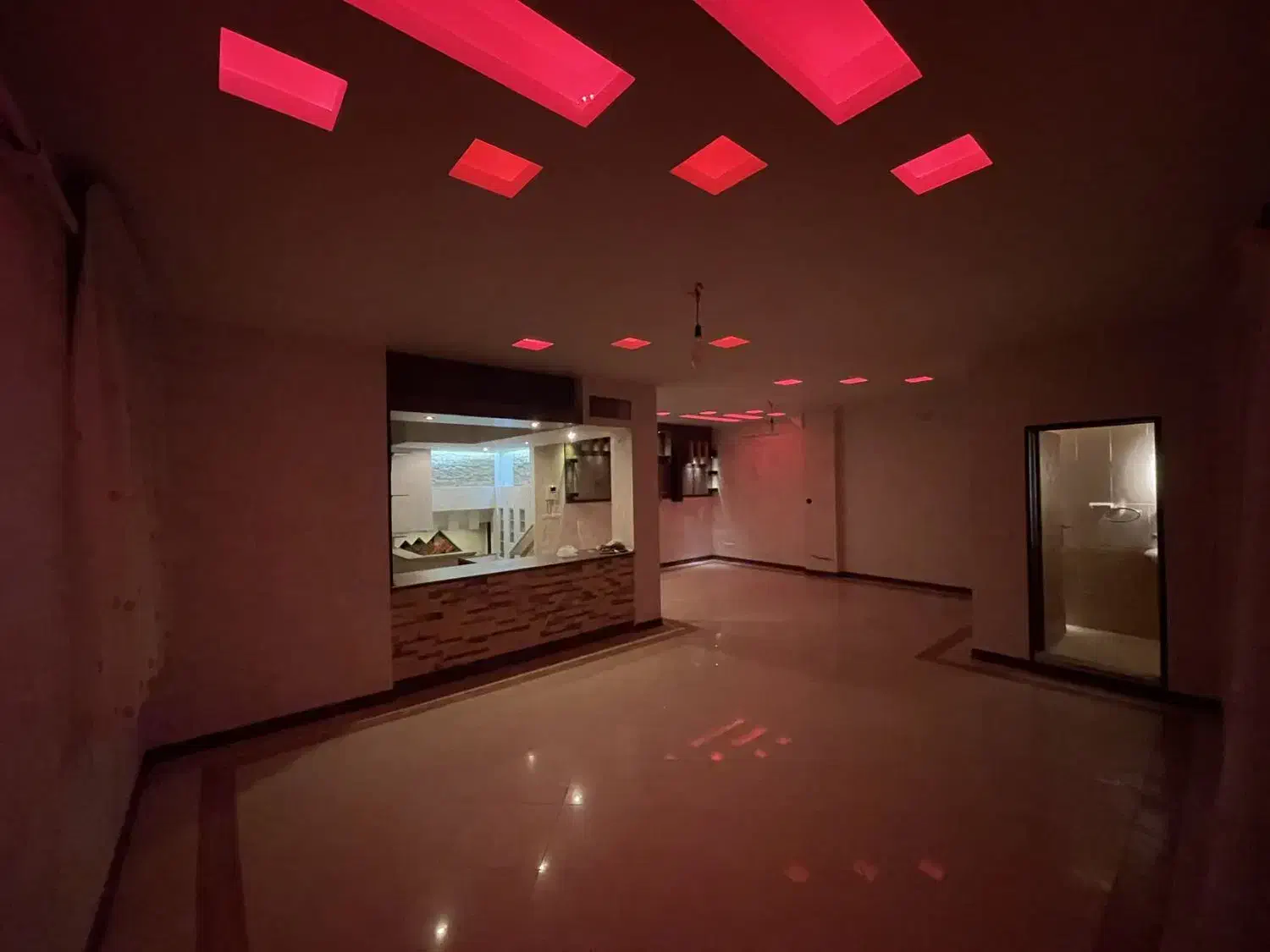 گلخانه ای بسیارتمیزامیرکبیربلوارالغدیر|اجارهٔ خانه و ویلا|کاشان, امیرکبیر|دیوار