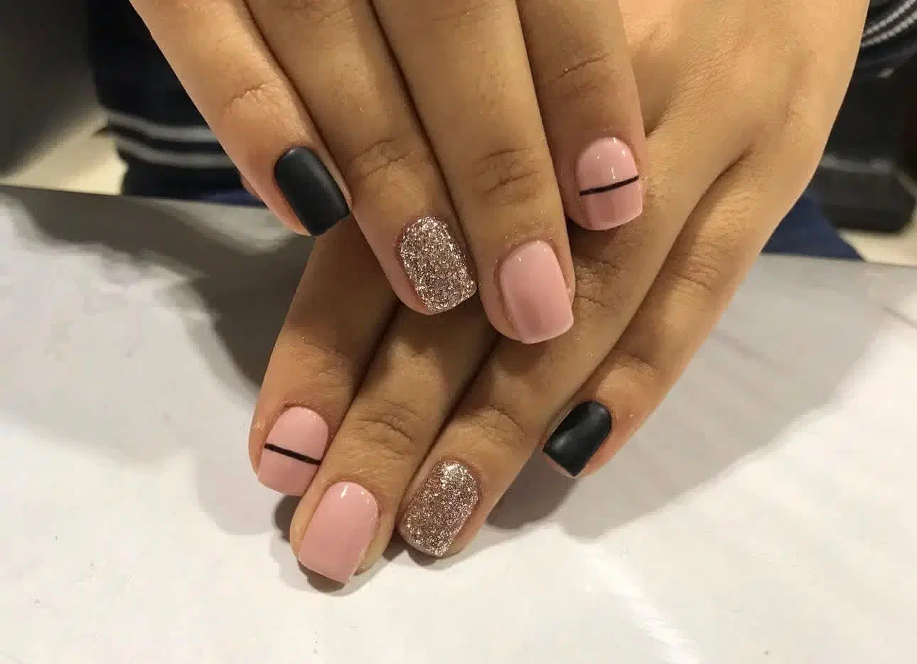 مدل ناخن میخوام|خدمات آرایشگری و زیبایی|رشت, سعدی (تختی)|دیوار