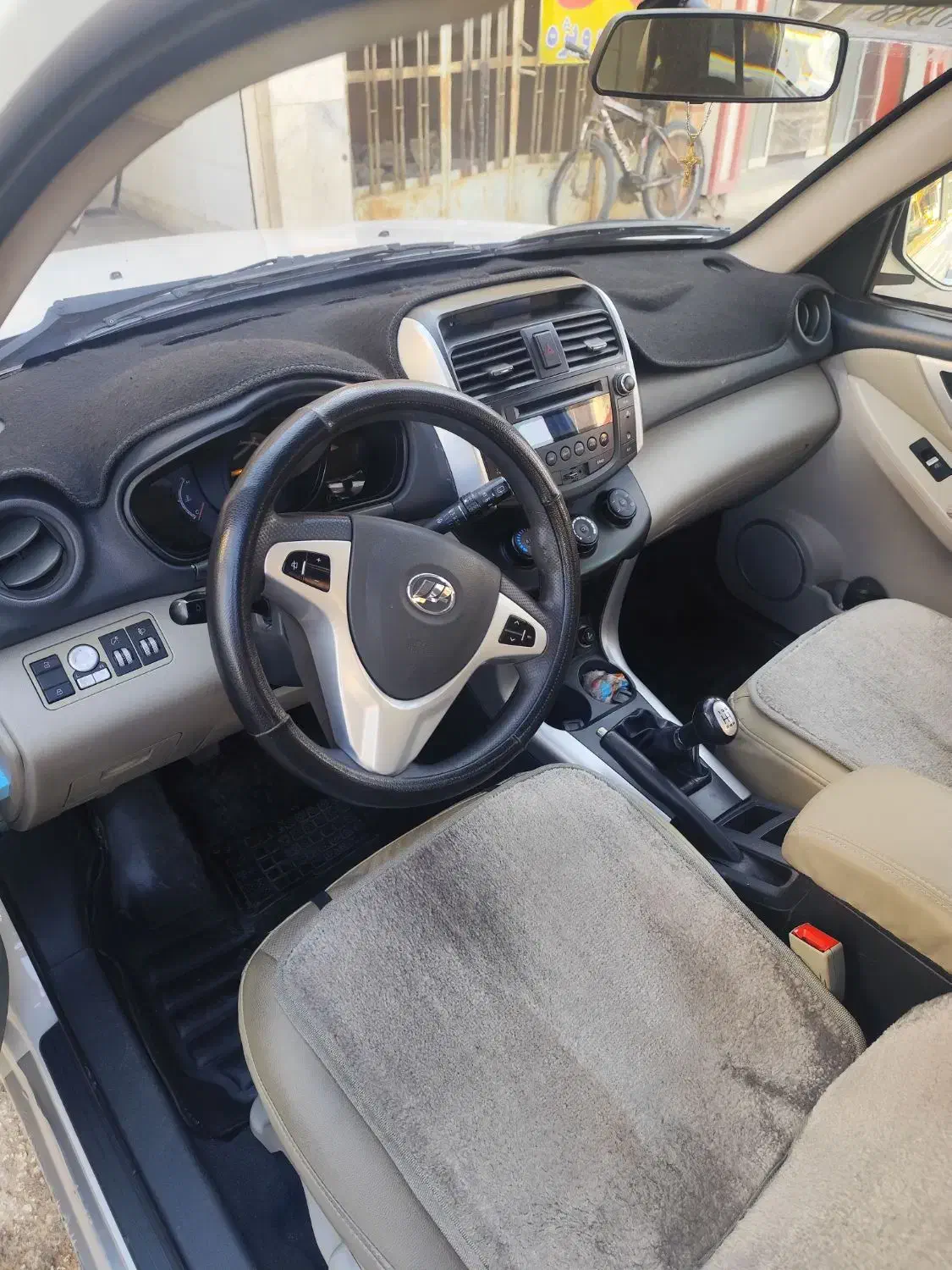 لیفان x60|خودرو سواری و وانت|یزد, |دیوار