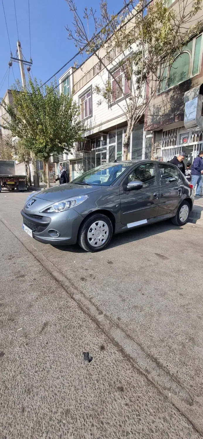پژو ۲۰۷ فلز  مدل ۱۴۰۴/۳|خودرو سواری و وانت|ورامین, ورامین|دیوار
