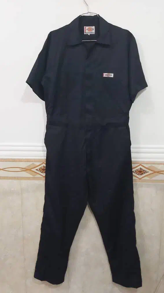 لباس کارایمنی|لباس|آبادان, |دیوار