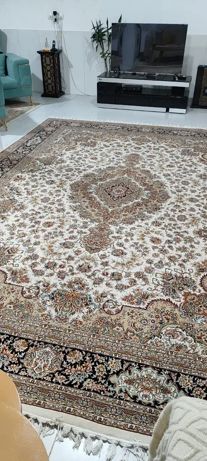 فرش ماشینی 12متری 700شانه در حد نو|فرش|کرمانشاه, |دیوار