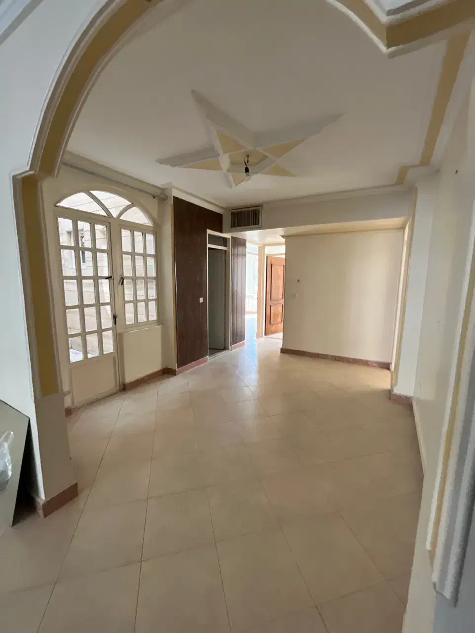 ۱۸۰ متربا پاسیو اختصاصی ۳خواب خوش‌ چیدمان moti