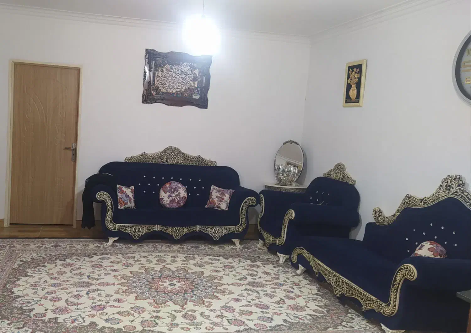 مبل|مبلمان خانگی و میز عسلی|هشتگرد, شهرک راه آهن|دیوار