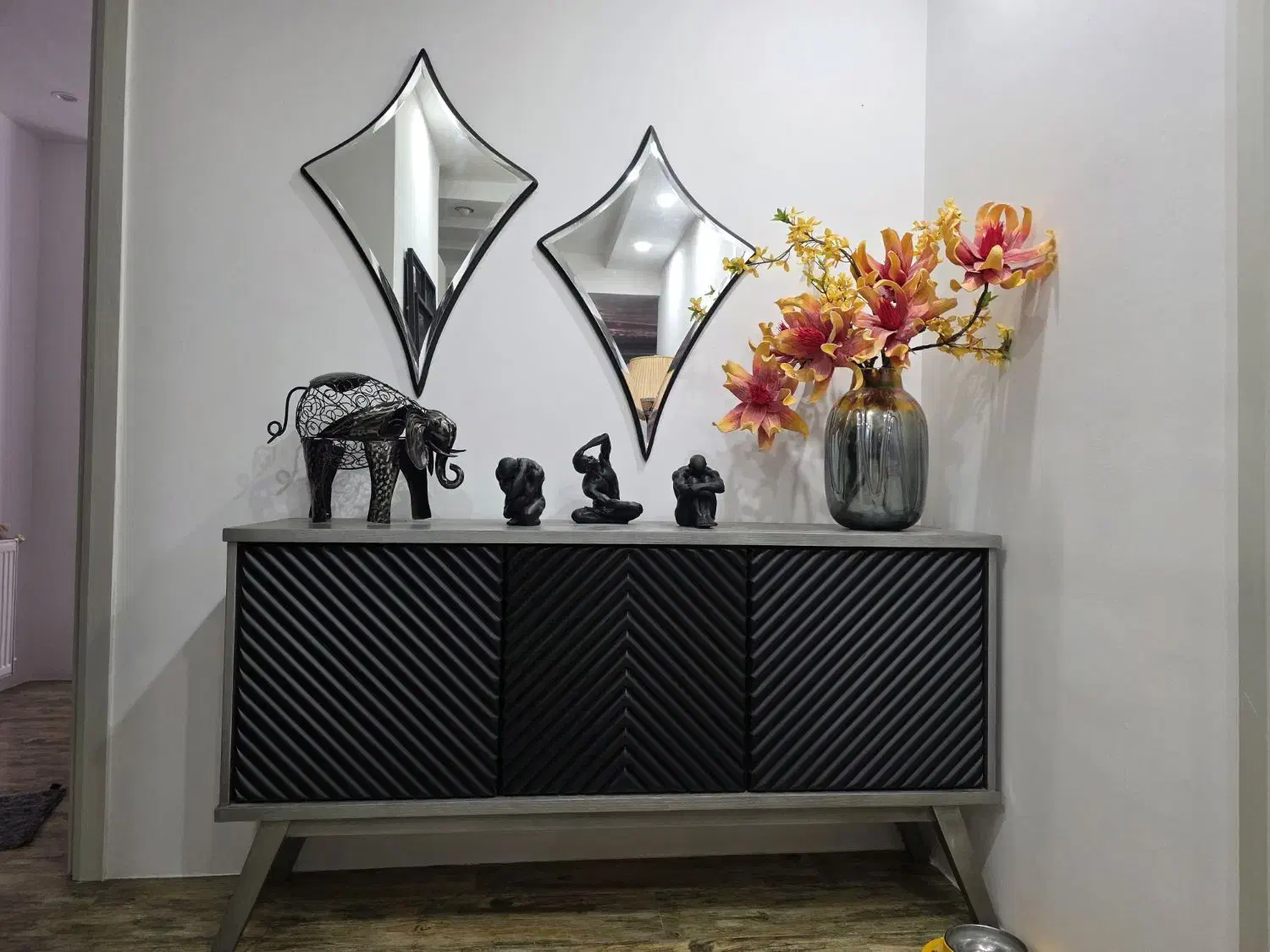 آیینه و کنسول|بوفه، ویترین، کنسول|قائم‌شهر, |دیوار