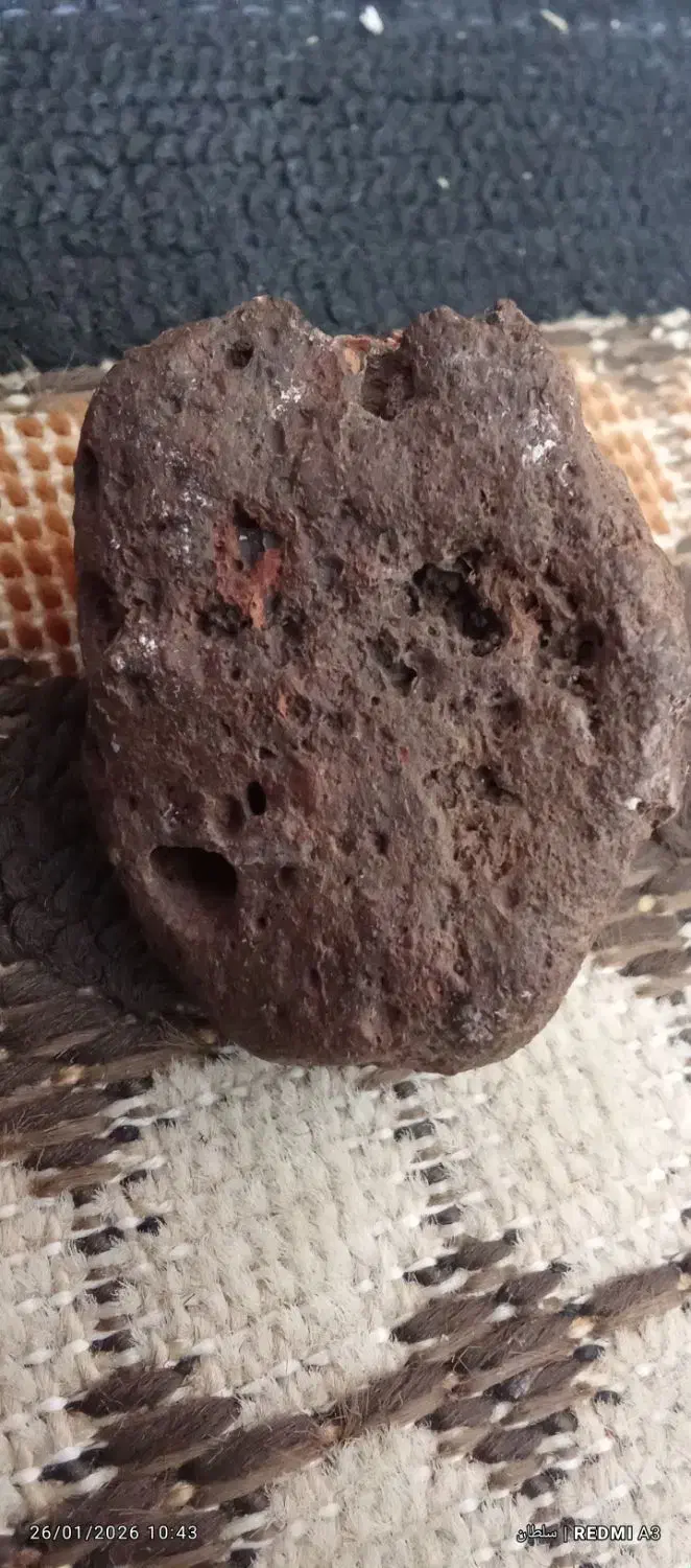 شهاب سنگ|کلکسیون اشیاء عتیقه|یاسوج, |دیوار