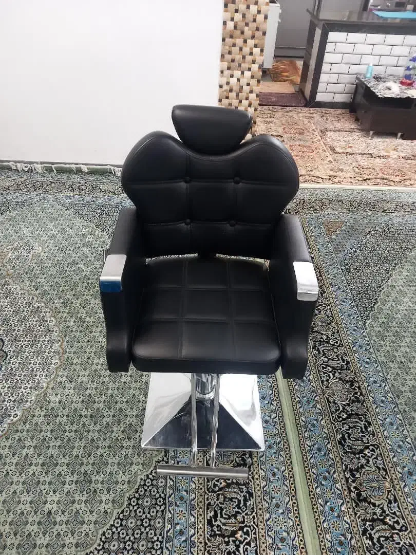 صندلی کلاسیک مردانه مدل گلایل|آرایشگاه و سالنهای زیبایی|اسالم, |دیوار