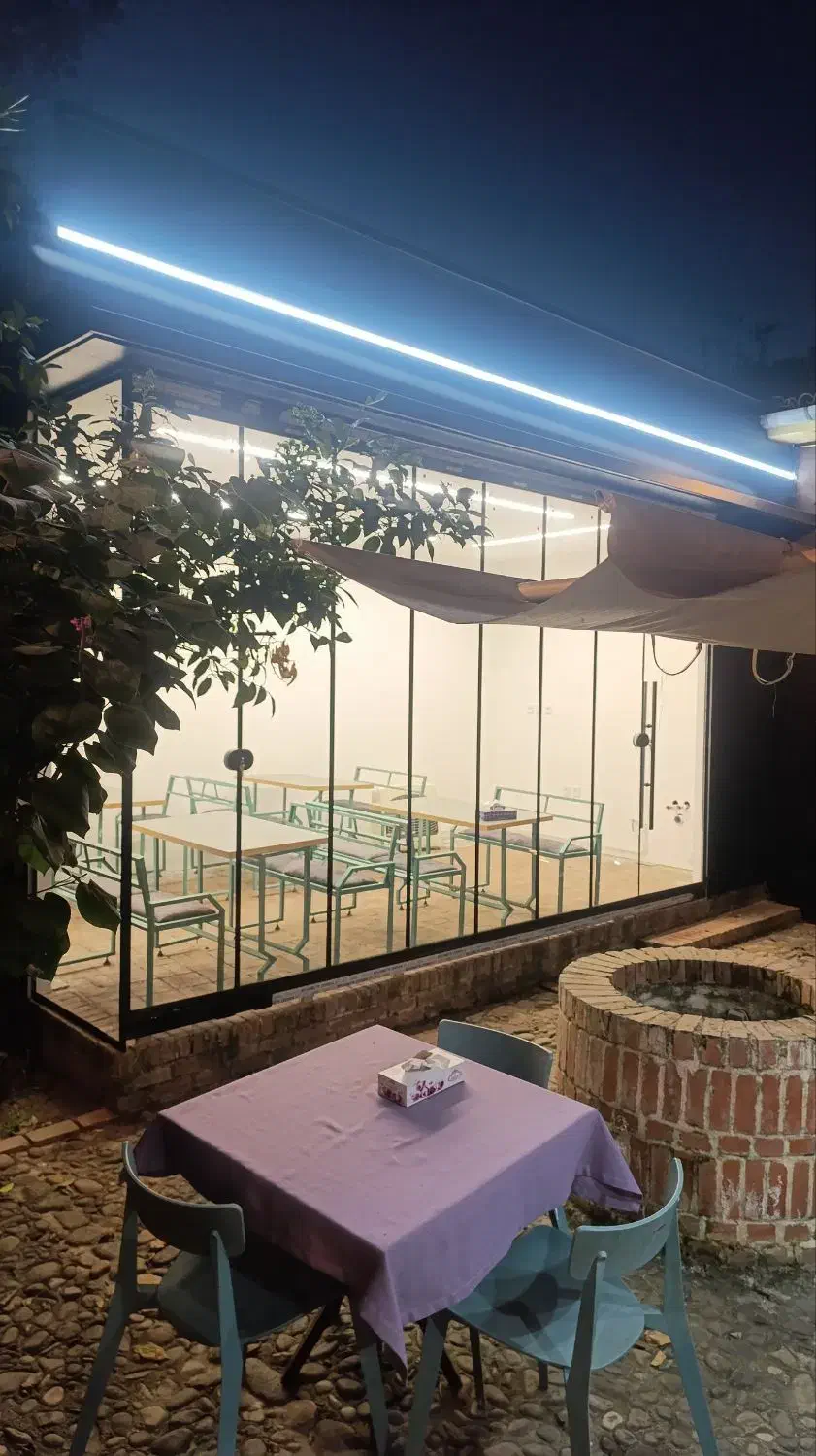 نصب و انجام شیشه های آکاردونی و اسلایدینگ|خدمات پیشه و مهارت|شلمان, |دیوار