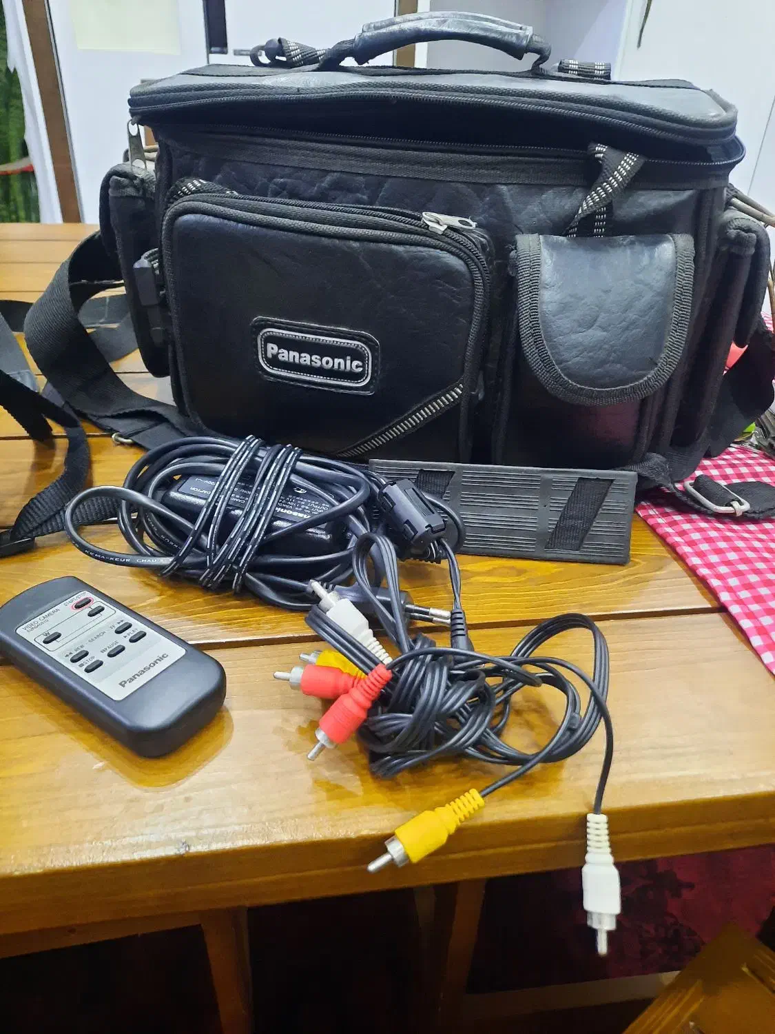 دوربین فیلم برداری هندی کم پاناسونیک اصل زاپن|دوربین عکاسی و فیلمبرداری|سنگر, |دیوار