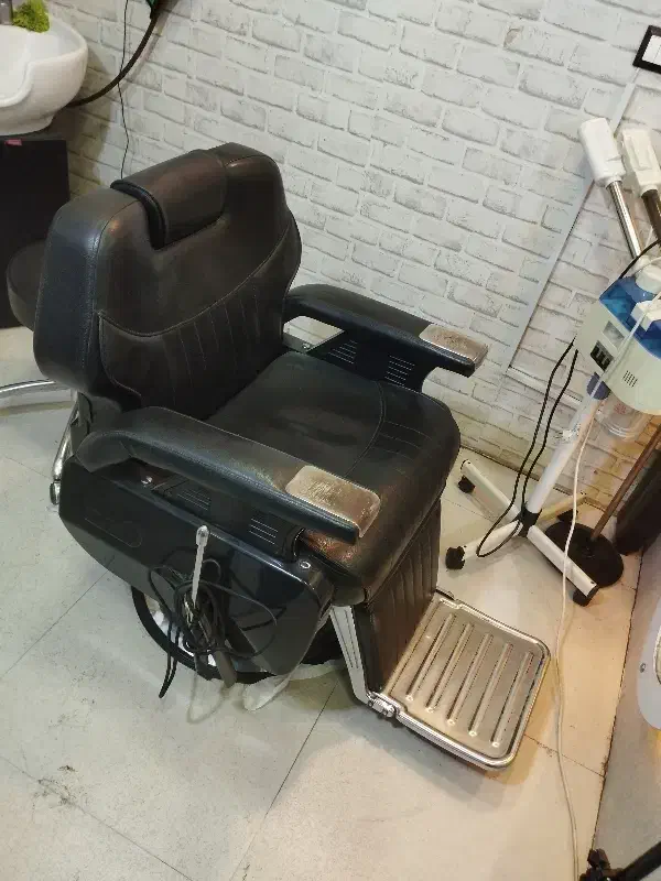 استخدام آرایشگر|استخدام درمانی، زیبایی، بهداشتی|رشت, رودباری|دیوار