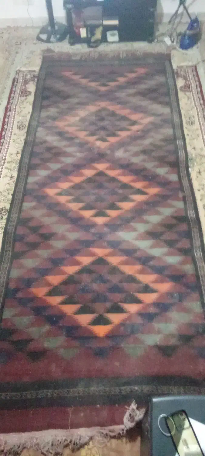 دوتخته گلیم فرش باموی بز و یک تخته فرش شش متری|فرش|زابل, |دیوار