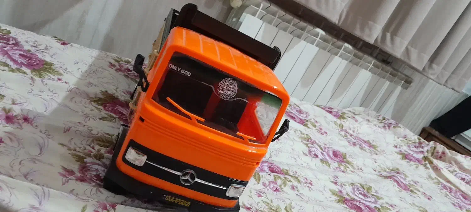 اسباببازیخاوربزرگ|اسباببازی|اردبیل, |دیوار