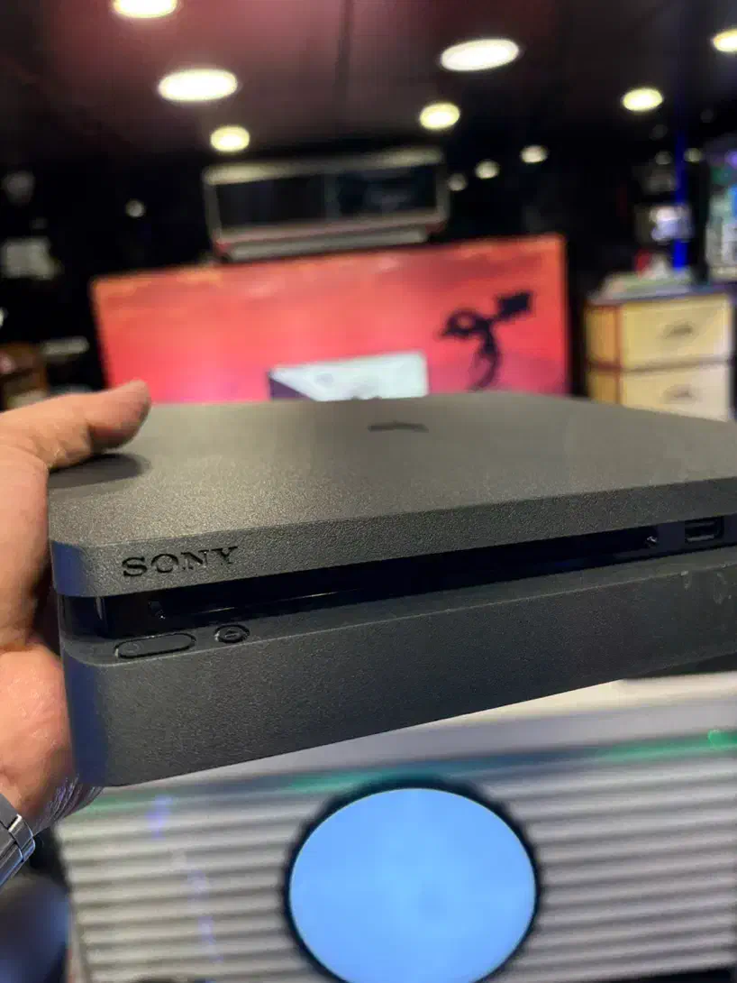 Ps4 slim 1t / پلی استیشن اسلیم یک ترا|کنسول، بازی ویدئویی و آنلاین|رشت, حاجی آباد|دیوار