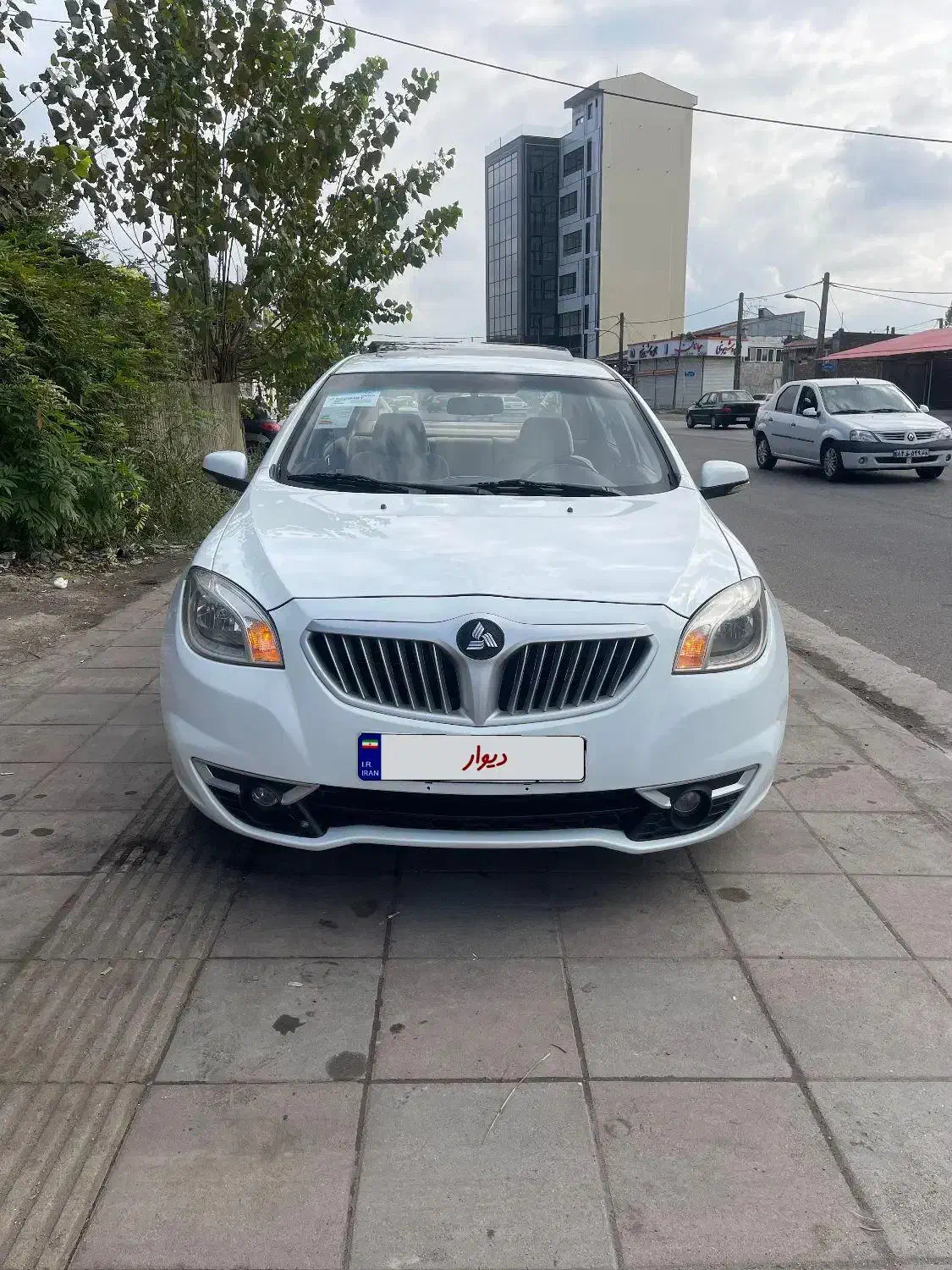 برلیانس اتومات۳۳۰|خودرو سواری و وانت|رشت, رشتیان|دیوار