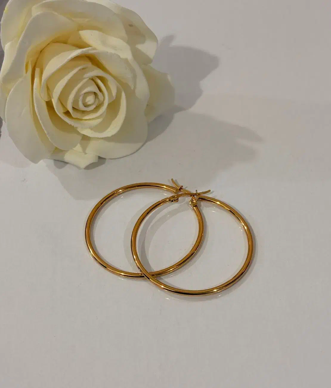 گوشواره|بدلیجات|دوگنبدان, |دیوار