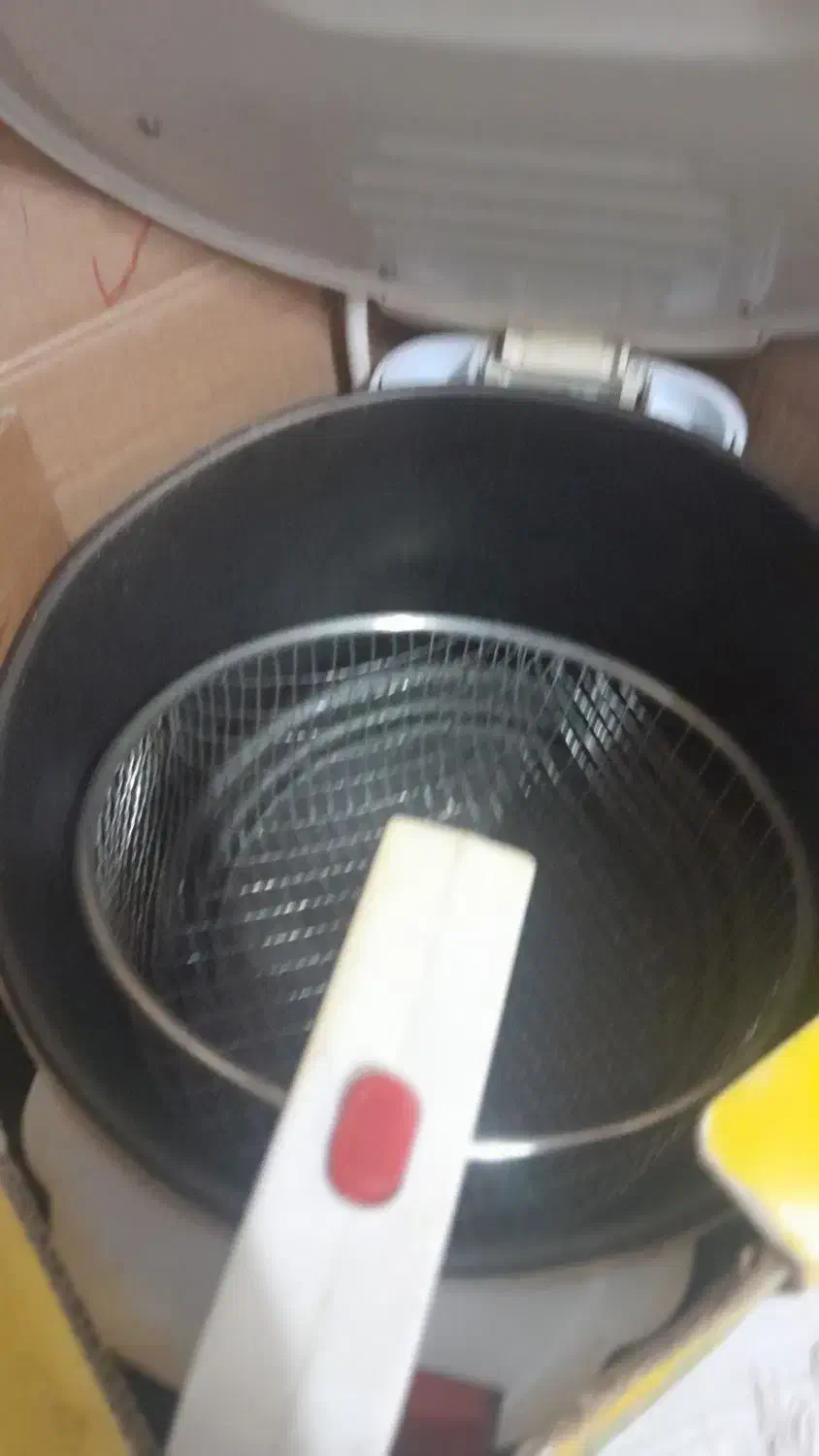 ظروف چینی سرخ کن و وسایل آشپز خانه|ظروف پخت‌وپز|شهریار, شهریار|دیوار