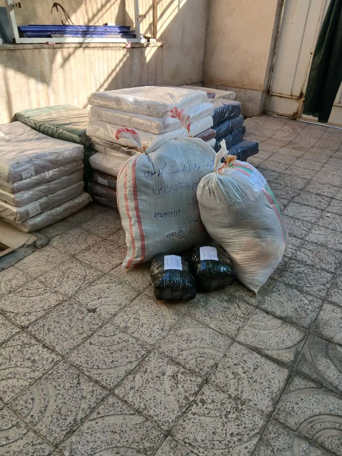 تولید و پخش پوشاک فاتحی|عمدهفروشی|اصفهان, سنبلستان|دیوار