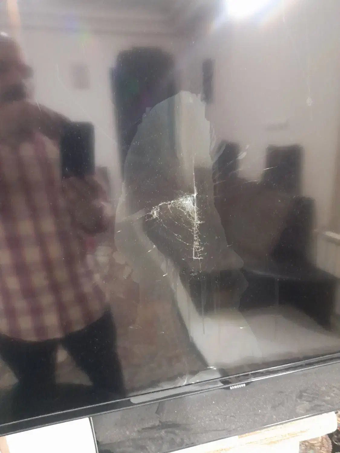 فروش ال ای دی صفحه شکسته ۴۸ اینچ سامسونگ اصل|تلویزیون و پروژکتور|تهران, خاوران|دیوار