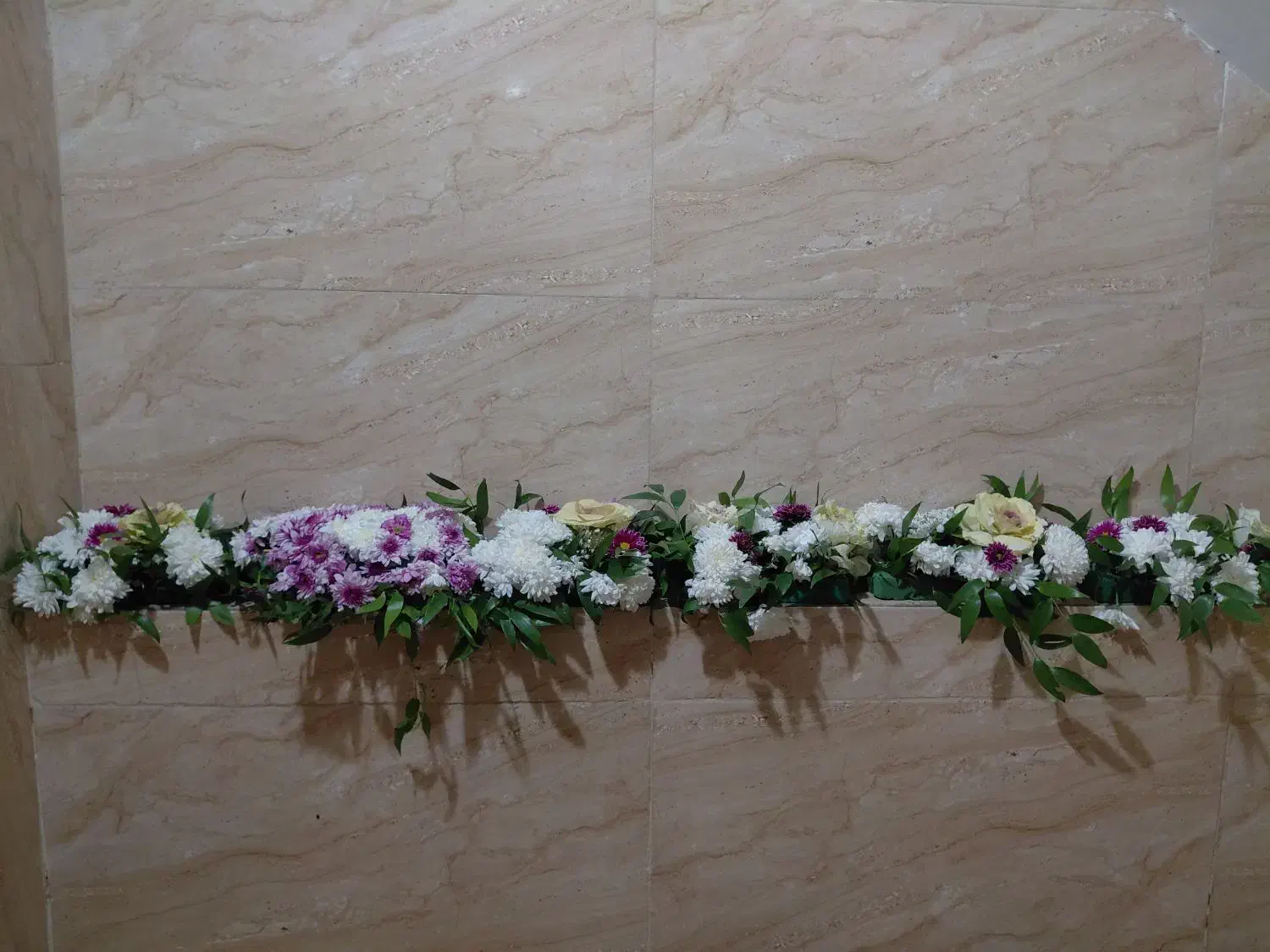 گل آماده|گل و گیاه طبیعی|ری, علایین|دیوار