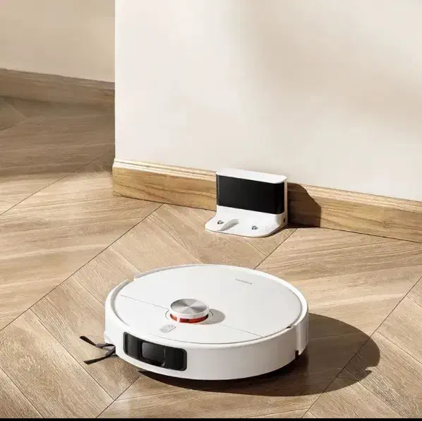 جارو رباتیک شیائومی مدل S40 Pro|جاروبرقی، جارو شارژی، بخارشو|محمدیه-قزوین, |دیوار