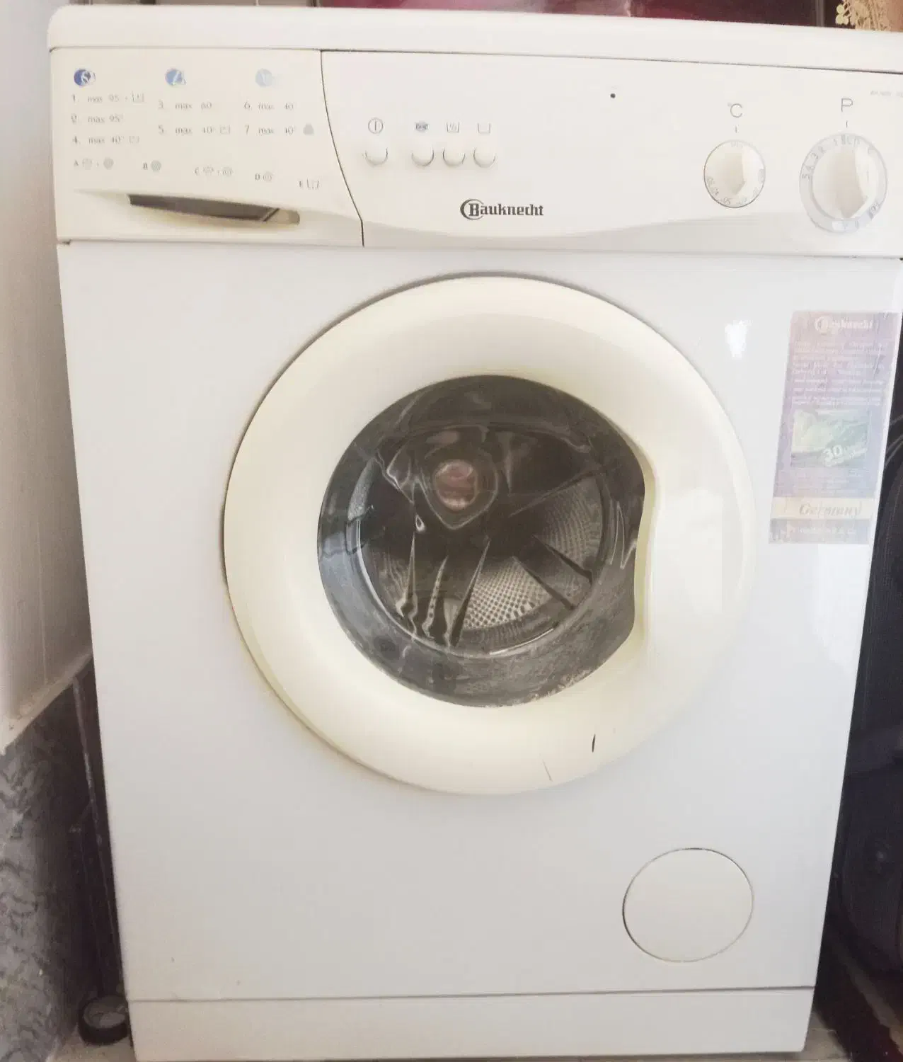 ماشین لباس شویی|ماشین لباسشویی و خشککن لباس|پیشوا, |دیوار