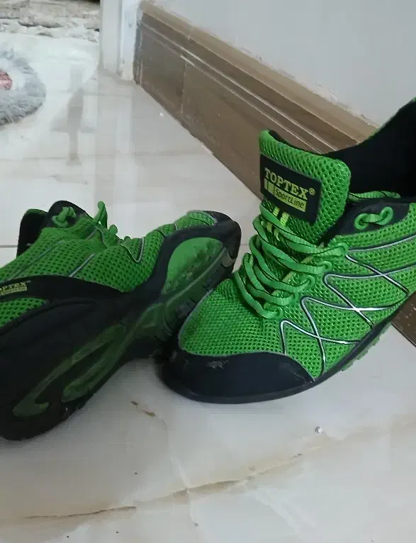 کتونی اورجینال تاناکورا  توپتکس ۴۰  سبز خارجی|کیف، کفش، کمربند|محمدشهر, محمدشهر|دیوار