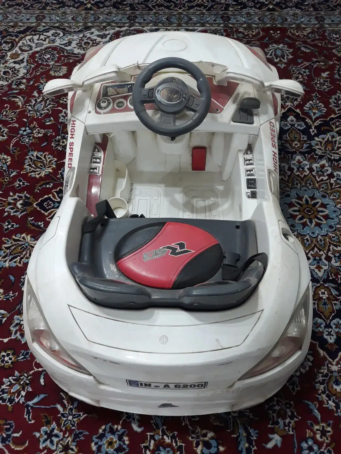 ماشین شارژی و سه چرخه|اسباببازی بچه|قم, باجک دو|دیوار