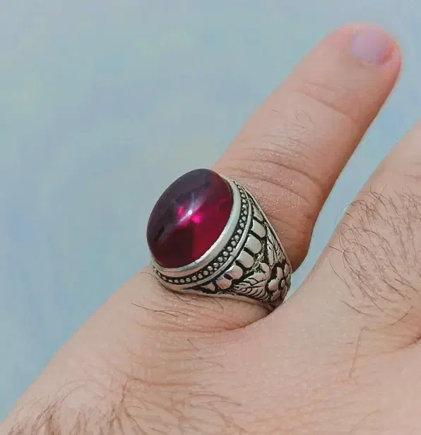 یاقوت  استاد جنگی|جواهرات|ساوه, |دیوار