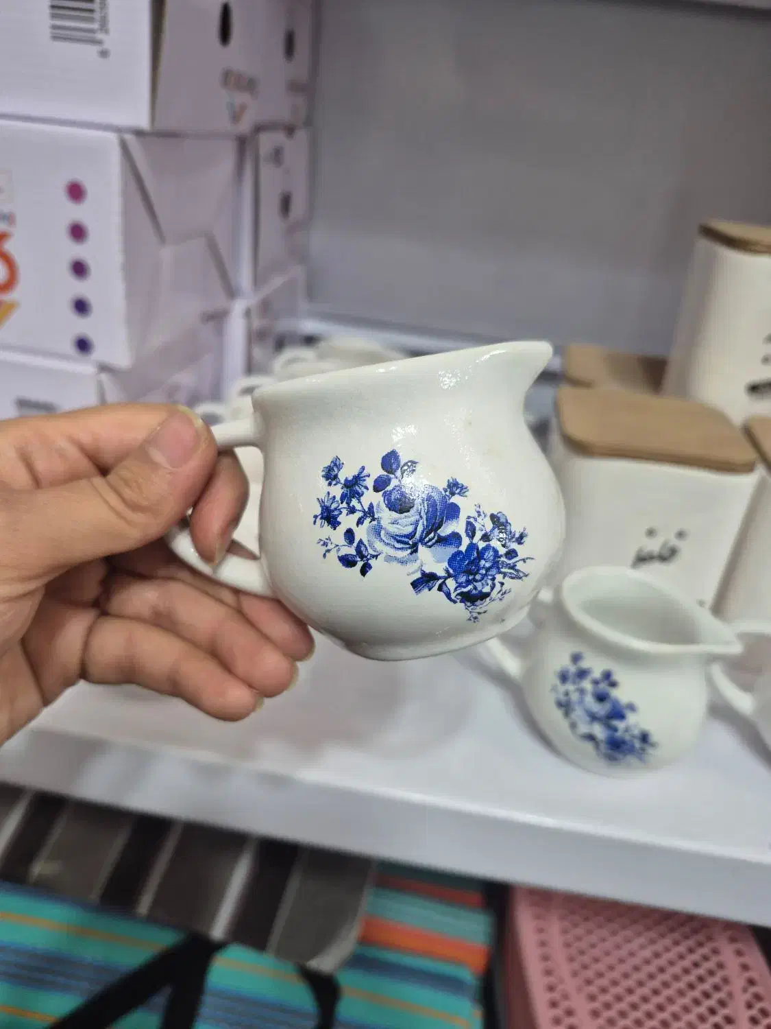 سرویس جهیزیه عروس و بلور|ظروف نگهدارنده، پلاستیکی، یک‌بارمصرف|نجف‌آباد, امیرآباد|دیوار