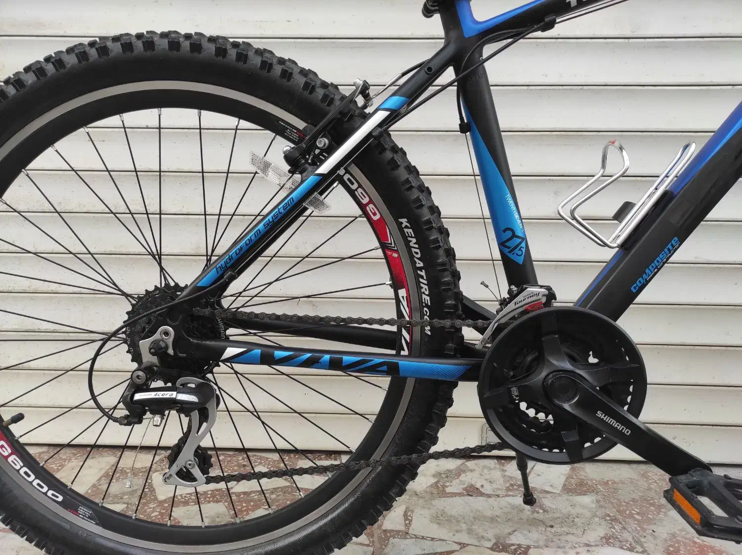 دوچرخه ویوا 27.5 تایوانی طرح کربن کاملا نو|دوچرخه، اسکیت، اسکوتر|رشت, دروازه لاکان|دیوار