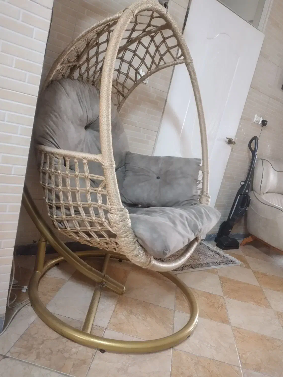 تاب ریلکس|صندلی و نیمکت|ری, دولت‌آباد|دیوار