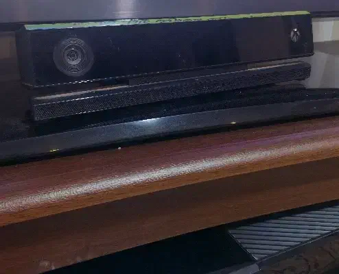 ایکس باکس وان با کینکت و ۲ دسته|کنسول، بازی ویدئویی و آنلاین|شیراز, شهرک گلستان|دیوار