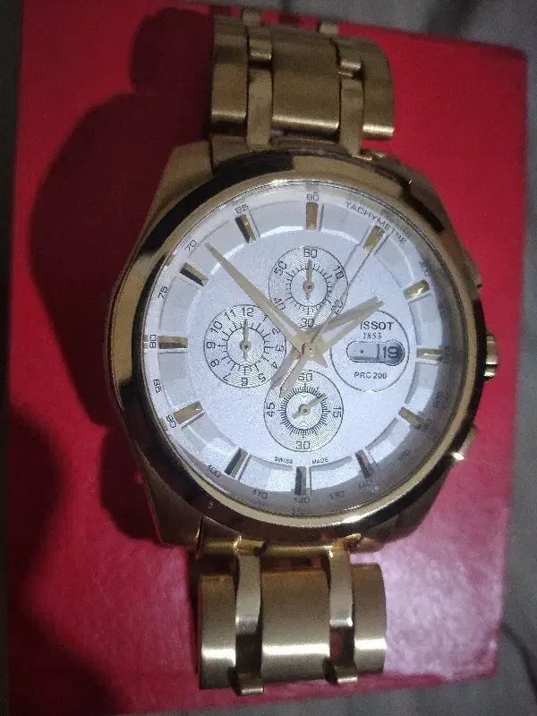 ساعت ۴ موتوره|ساعت|رشت, یخسازی|دیوار