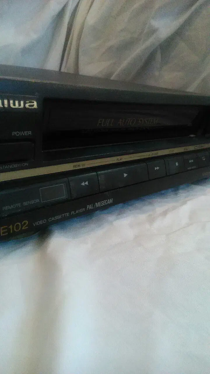 ویدیو ایوا e102|پخش‌کننده DVD و ویدیو|هشتگرد, مدرس|دیوار