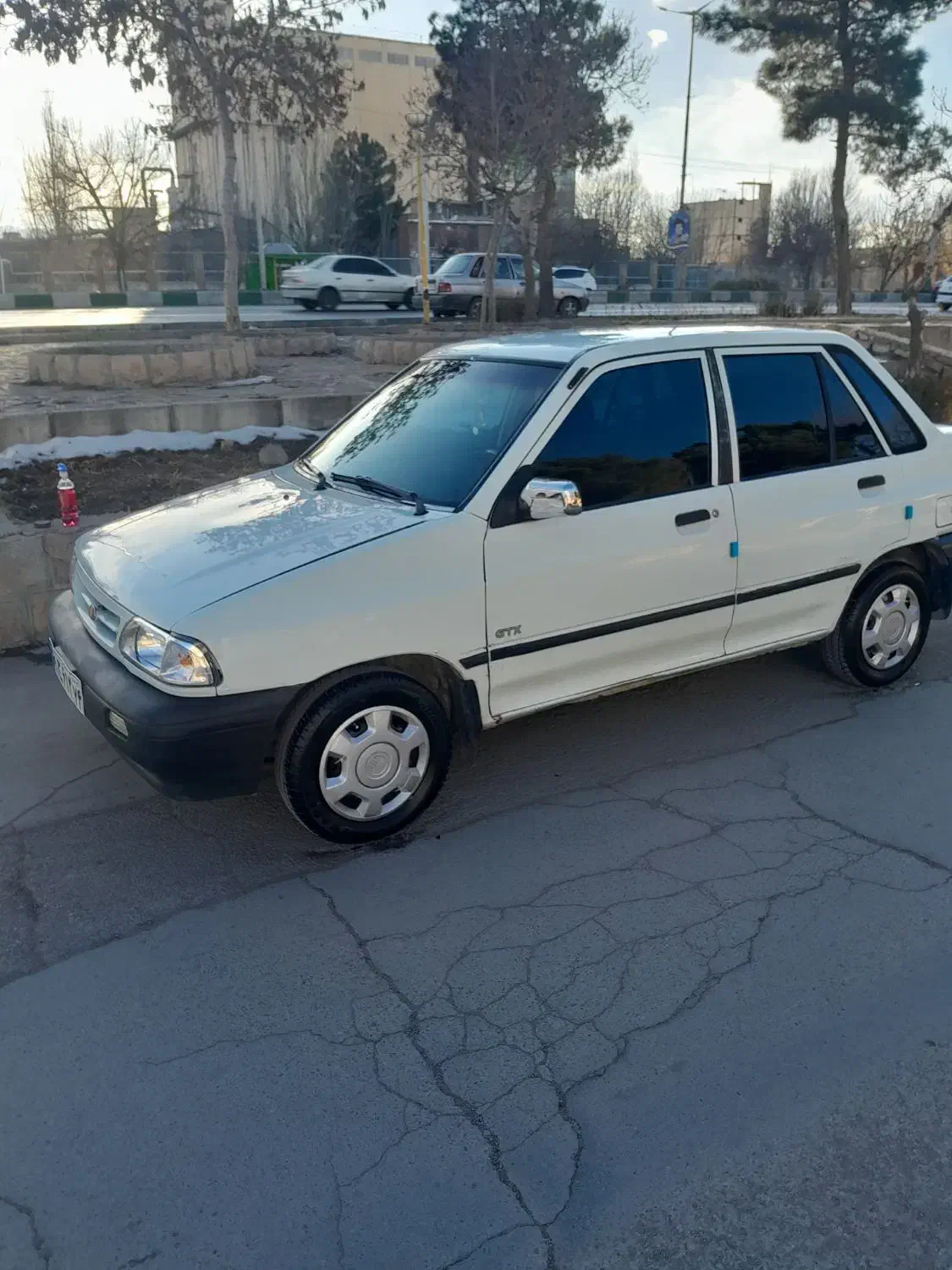 پراید۸۲|خودرو سواری و وانت|قوچان, |دیوار