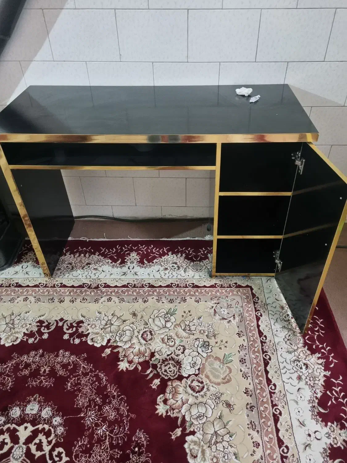 میز کار تمیز نو|میز تحریر و کامپیوتر|خوی, |دیوار