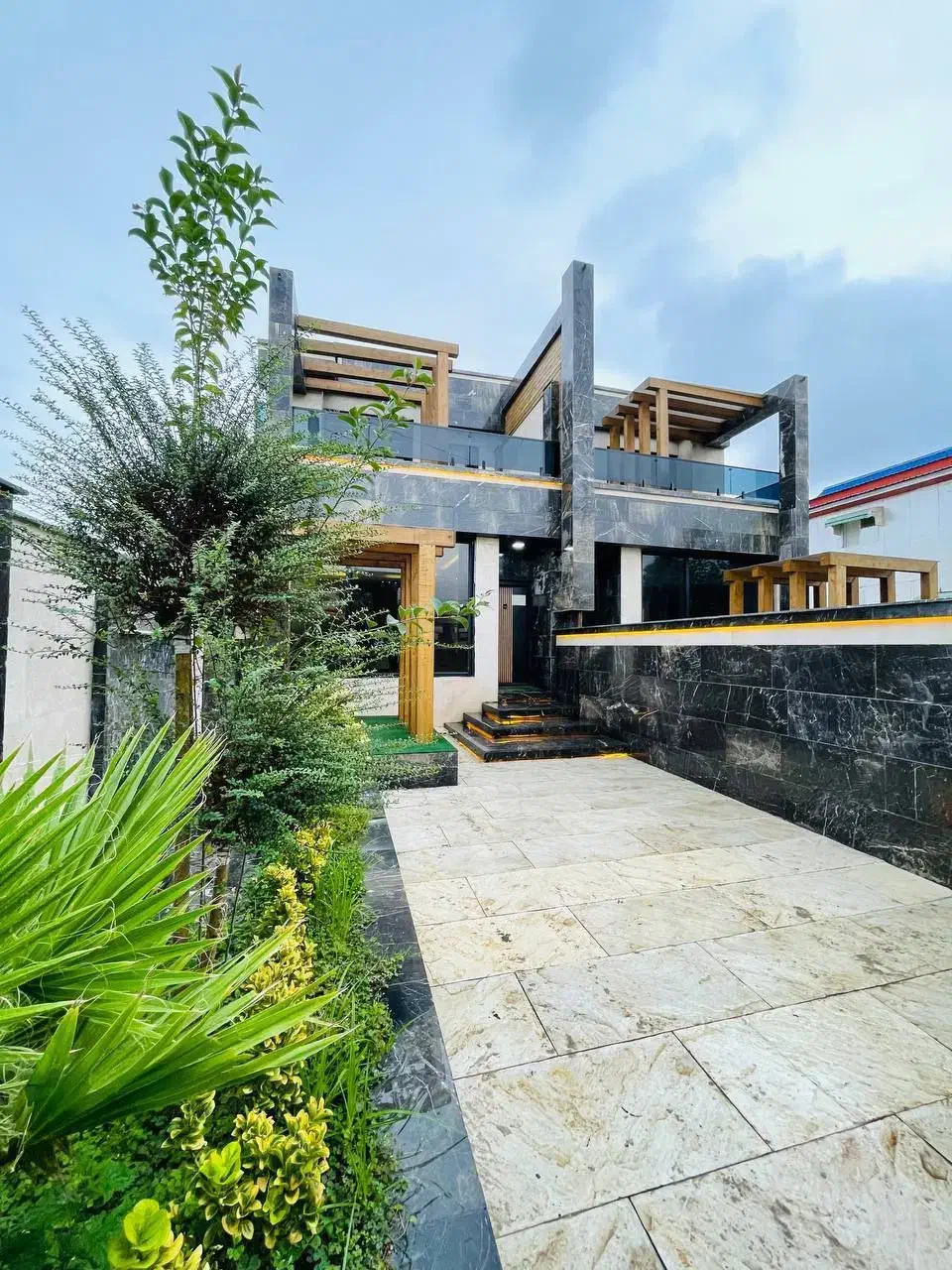 ویلا نما مدرن سنددار روف گاردن ۲۰۰ متری|فروش خانه و ویلا|کلاردشت, |دیوار