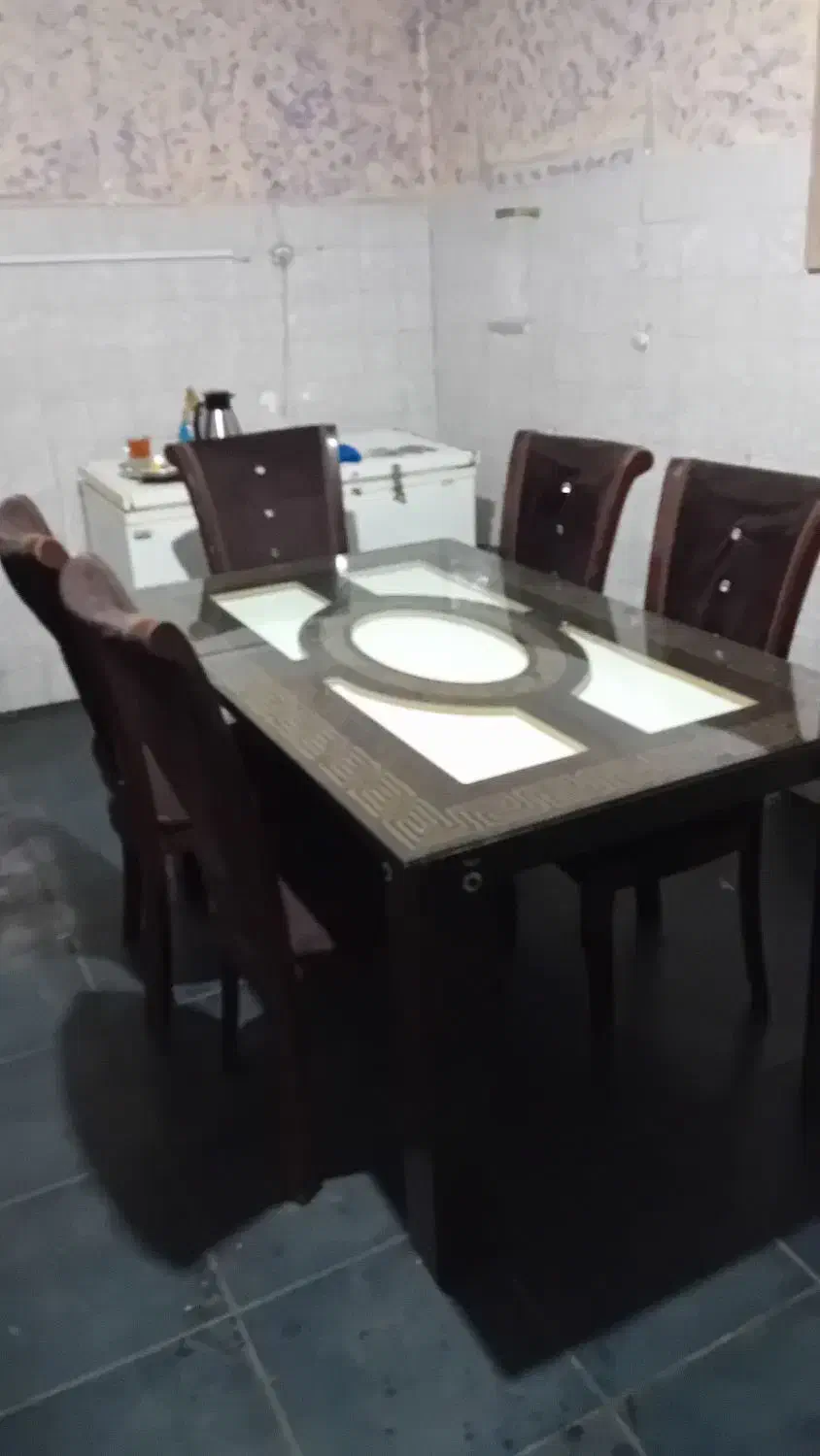 میز نهار خوری ۶ نفره|میز و صندلی غذاخوری|صحنه, |دیوار