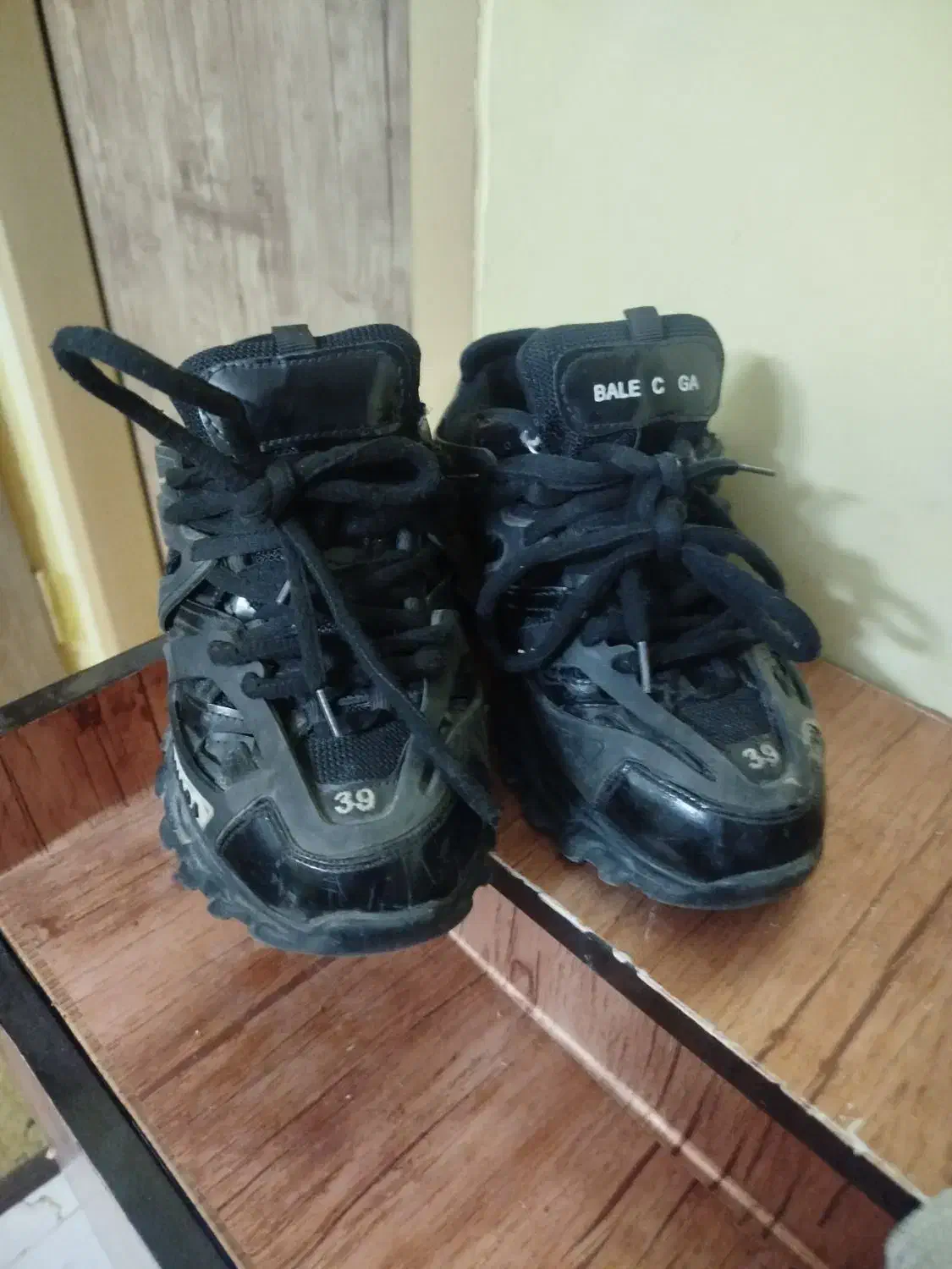 کتونی سایز 39|کیف، کفش، کمربند|قرچک, باقرآباد|دیوار