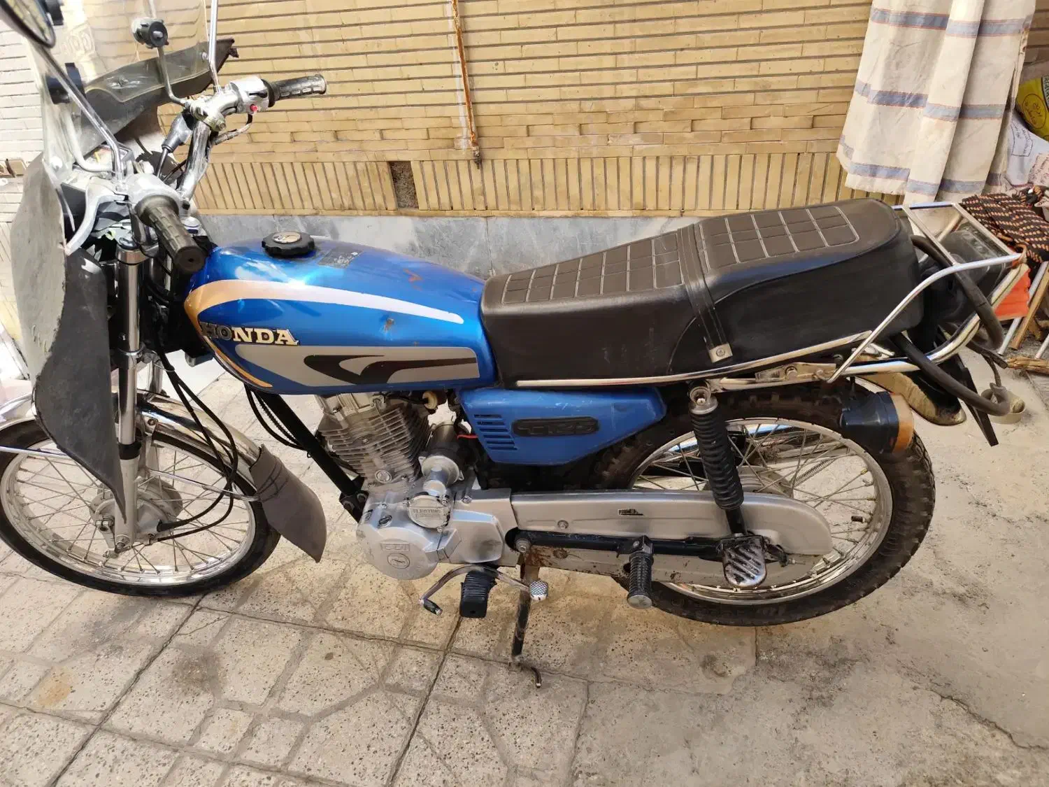 موتور توریست|موتورسیکلت|اصفهان, حصه شمالی|دیوار