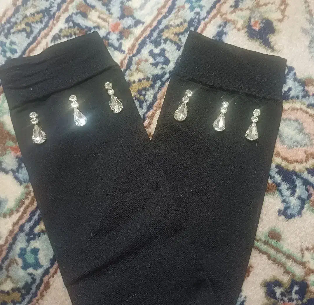 جوراب های جواهردوزی و روبان دوزی شده|لباس|تهران, جابری|دیوار