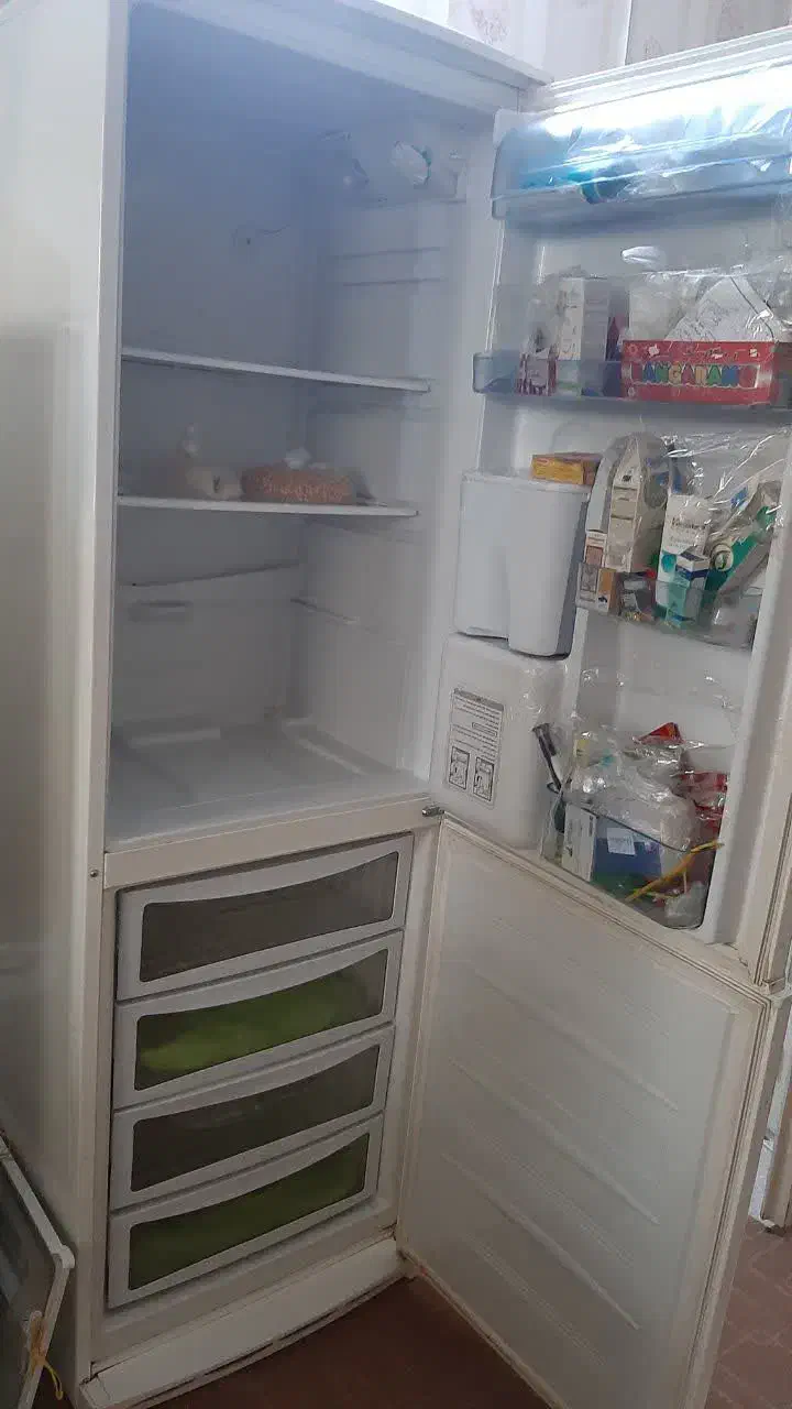 یخچال|یخچال و فریزر|قم, نیروگاه|دیوار