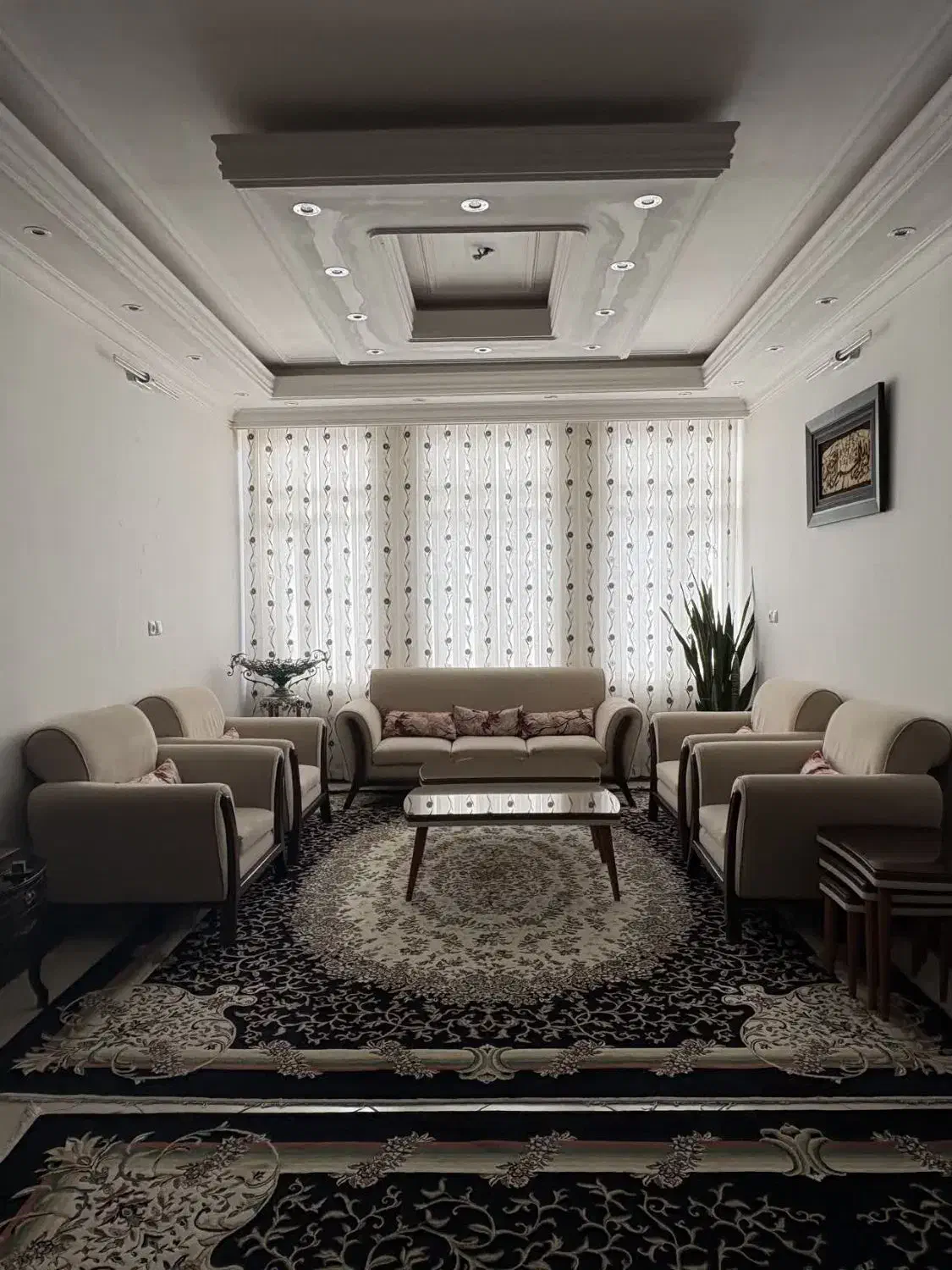 فروش منزل مسکونی ویلایی فول امکانات|فروش خانه و ویلا|قم, منبع آب|دیوار