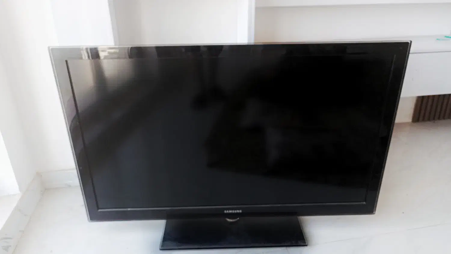 تلویزیون ۴۶ اینچ سامسونگ ال ای دی با سینما خونگی|تلویزیون و پروژکتور|گنبد کاووس, |دیوار