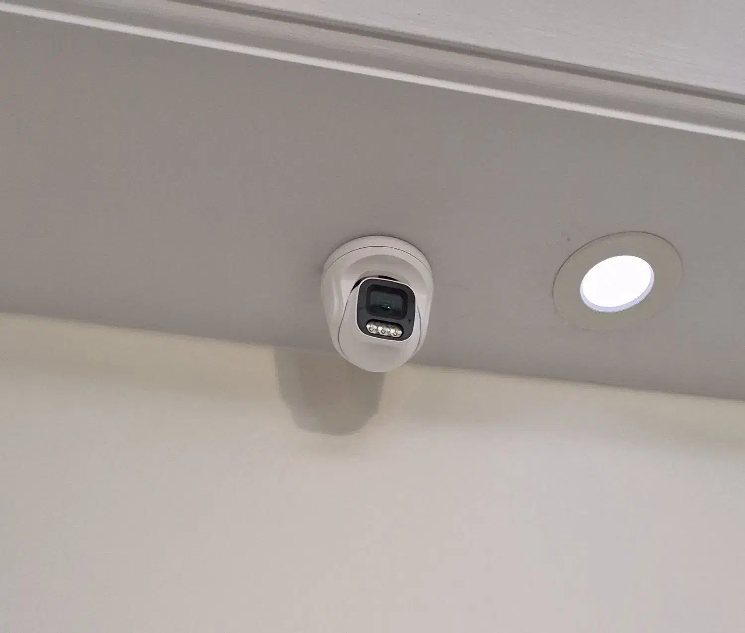 دوربین مدار بسته indoor|دوربین مداربسته|تهران, سردارجنگل|دیوار