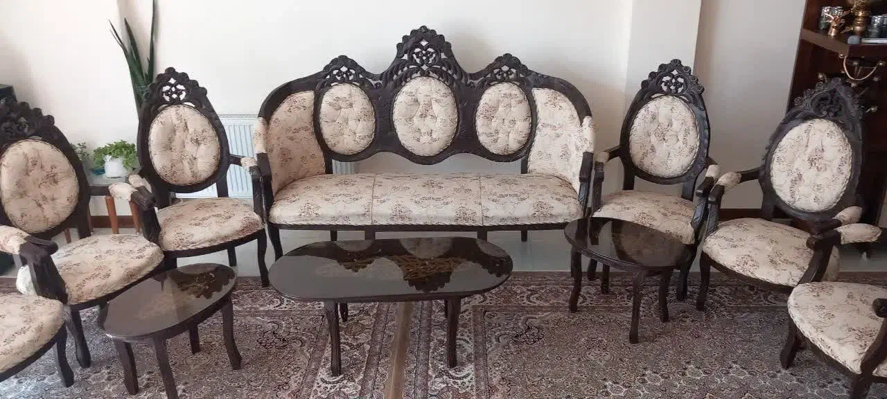 موبلمان سلطنتی ۹نفره|مبلمان خانگی و میز عسلی|اصفهان, دستگرده|دیوار