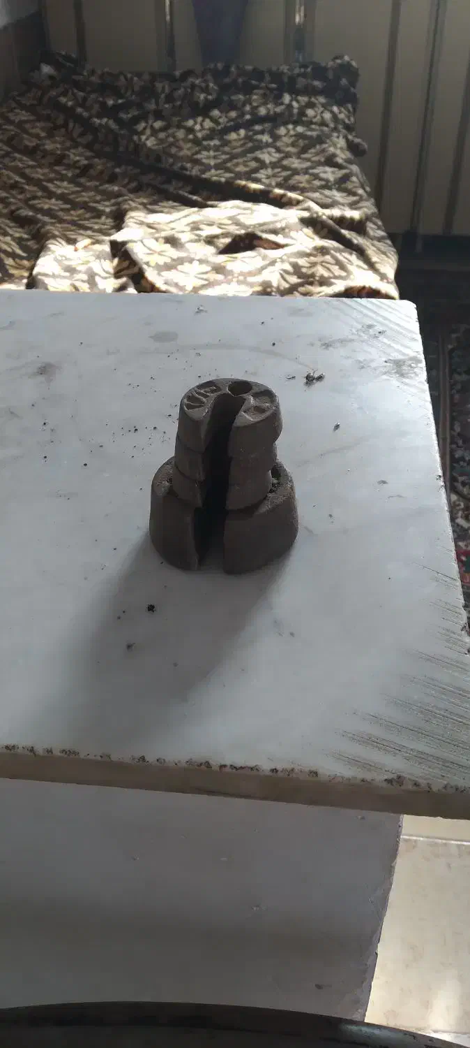 سنگ باسکول و ترازو  عتیقه قدیمی کلکسیونی|کلکسیون اشیاء عتیقه|سبزوار, قصبه غربی|دیوار