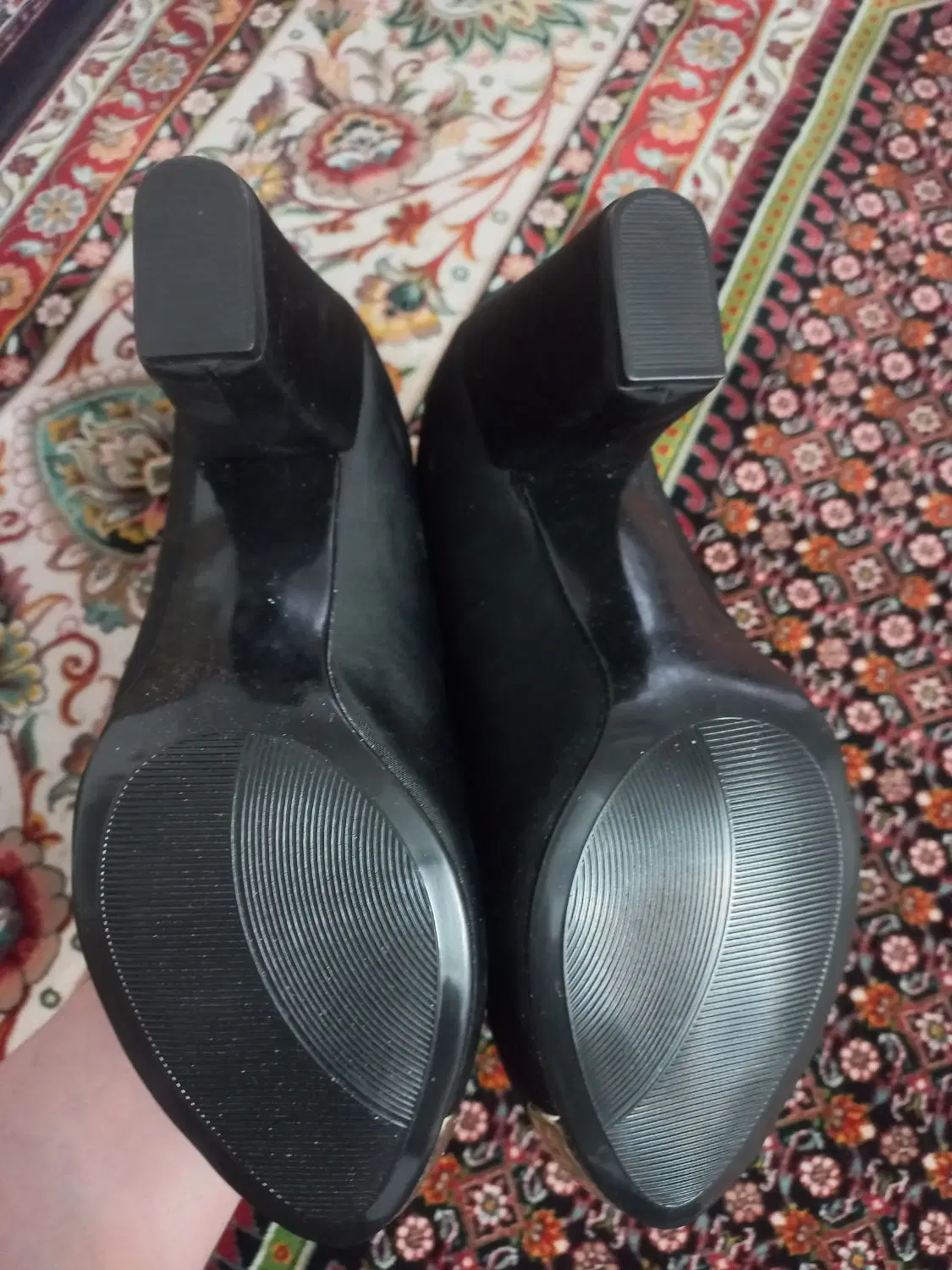 کفش زیبا|کتاب و مجله ادبی|زنجان, |دیوار