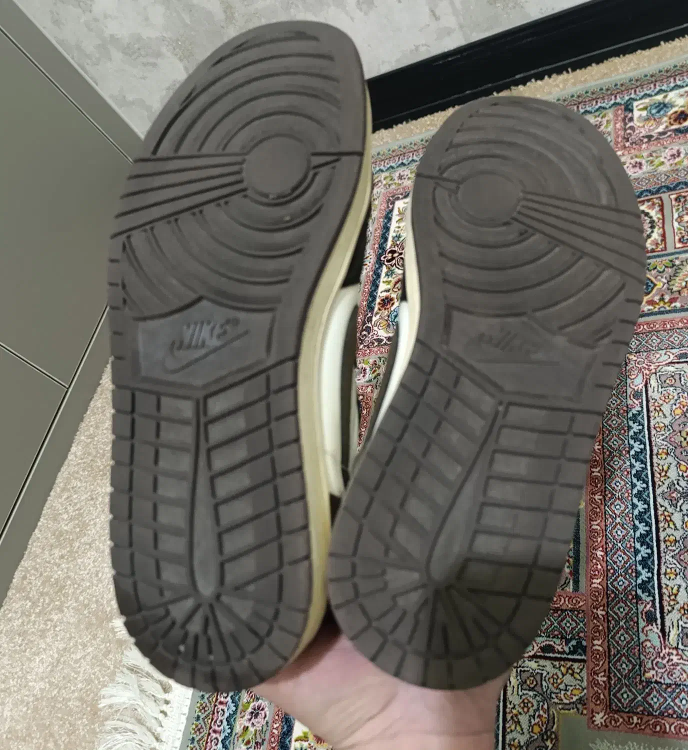 کتونی نایک|کیف، کفش، کمربند|هشتگرد, شهرک دانش|دیوار