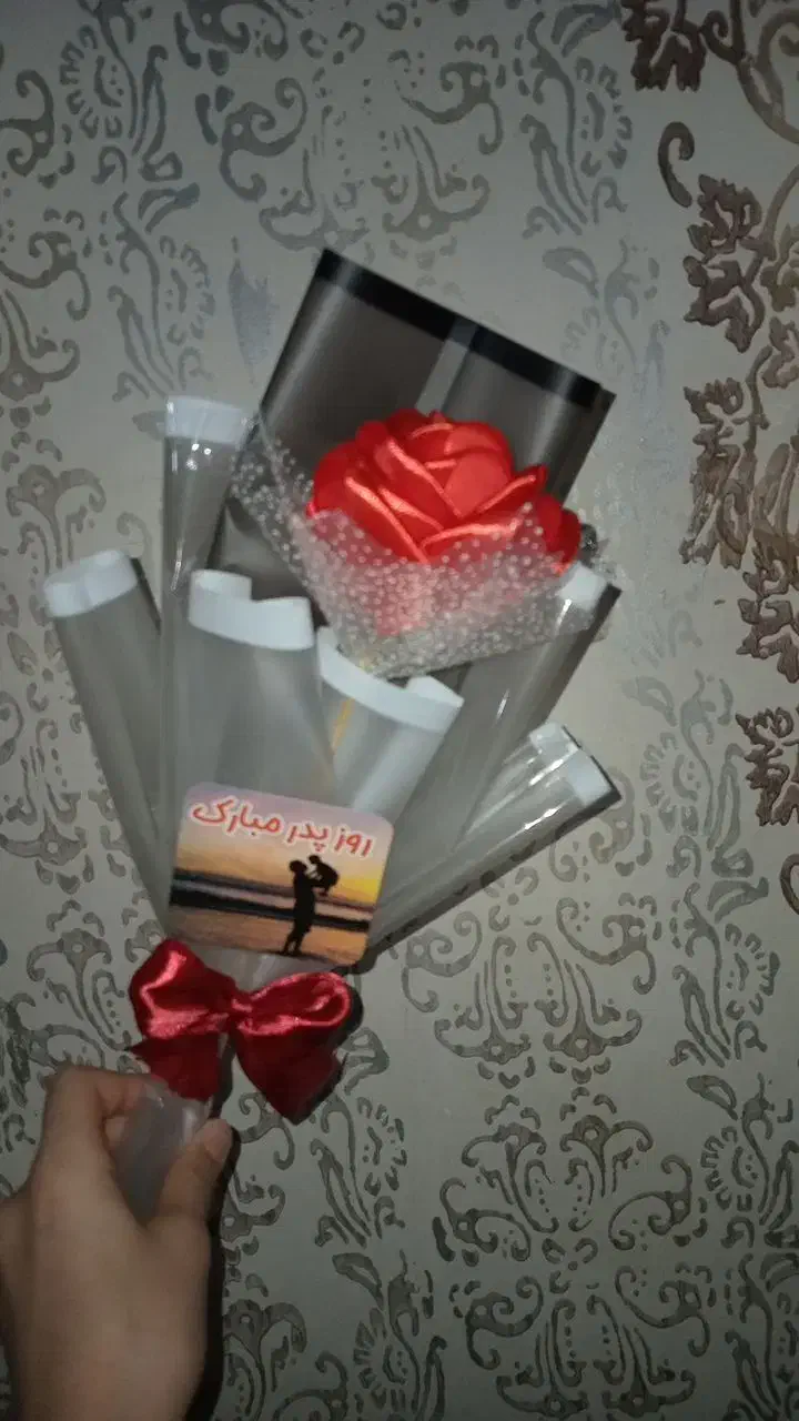 گل جاودان|گل مصنوعی|تویسرکان, |دیوار